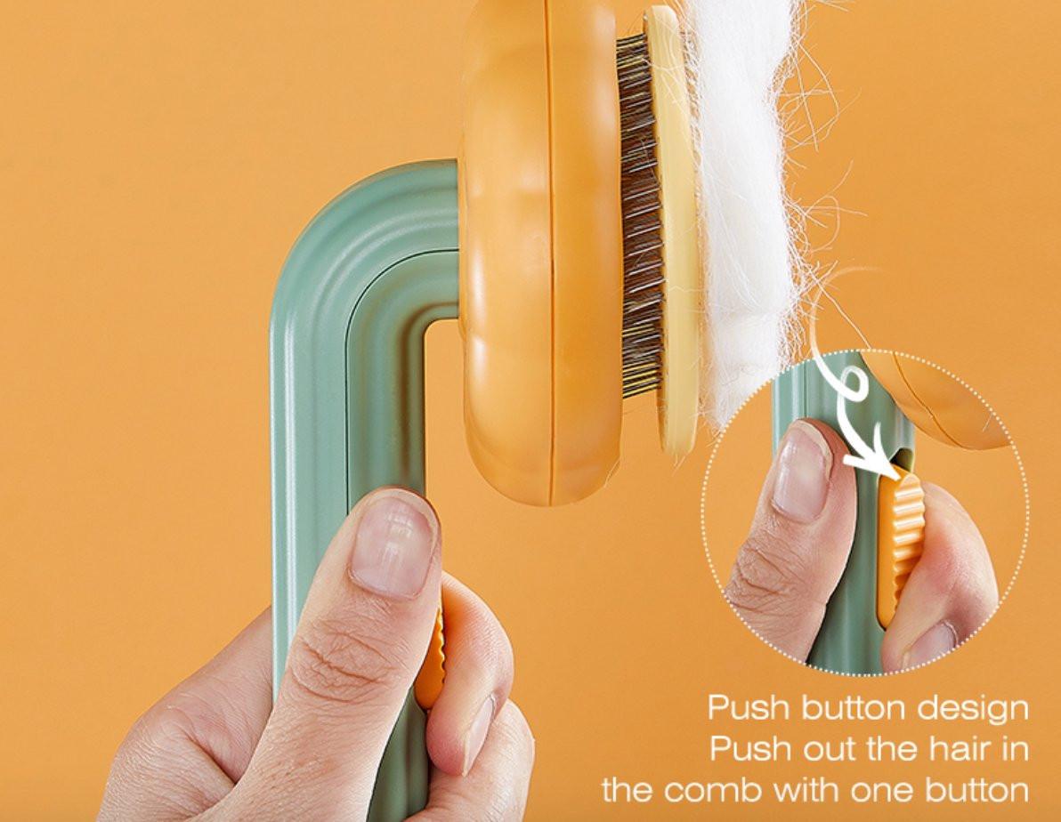 Deshedding Pet Brush in White