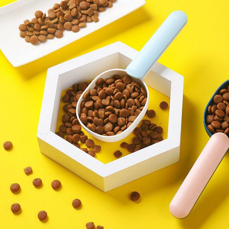 Dog Cat Feeding Scoop Feeder Spoon - White/Grey