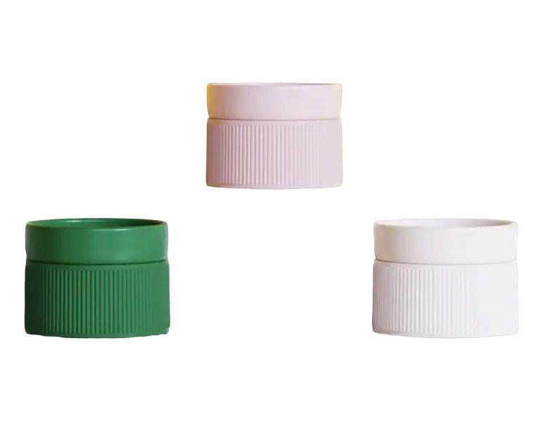 HOPD Ribbed Elevated Ceramic Single Dog Bowl in Emerald